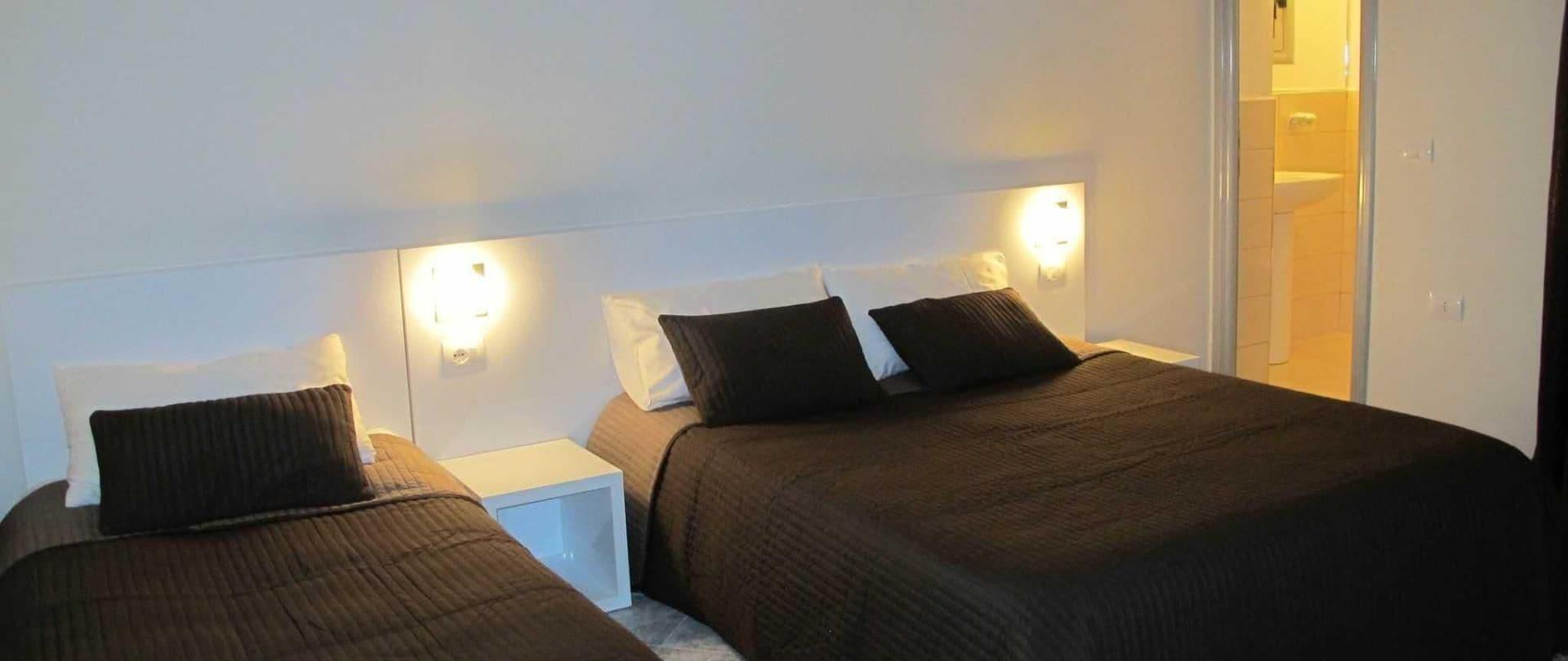 Hotel Nika Vlorë Esterno foto